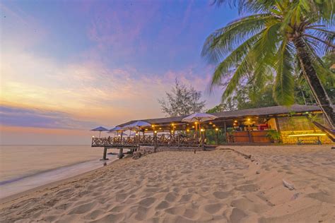 Free Beach Resort from $21. Phu Quoc Hotel Deals & Reviews.